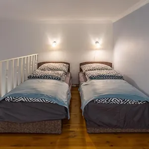  Apartment Lovely 1 Bedroom Flat With Central Location
